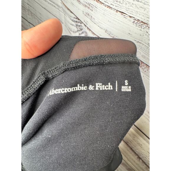 Abercrombie and Fitch Black Mesh Twist Top Women's Size S Tank Datenight EUC - Picture 6 of 6